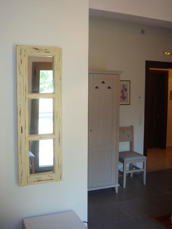 To Greki Hotel Livartzi Room photo